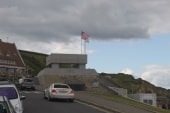 Monument de Vierville depuis l'arrêt de bus